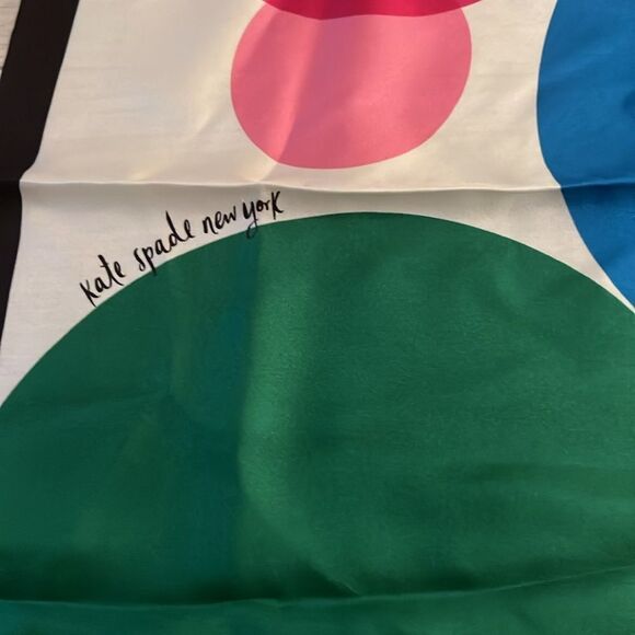 NWT Kate Spade printed silk scarf 20.5 x 20.5 - Picture 9 of 9